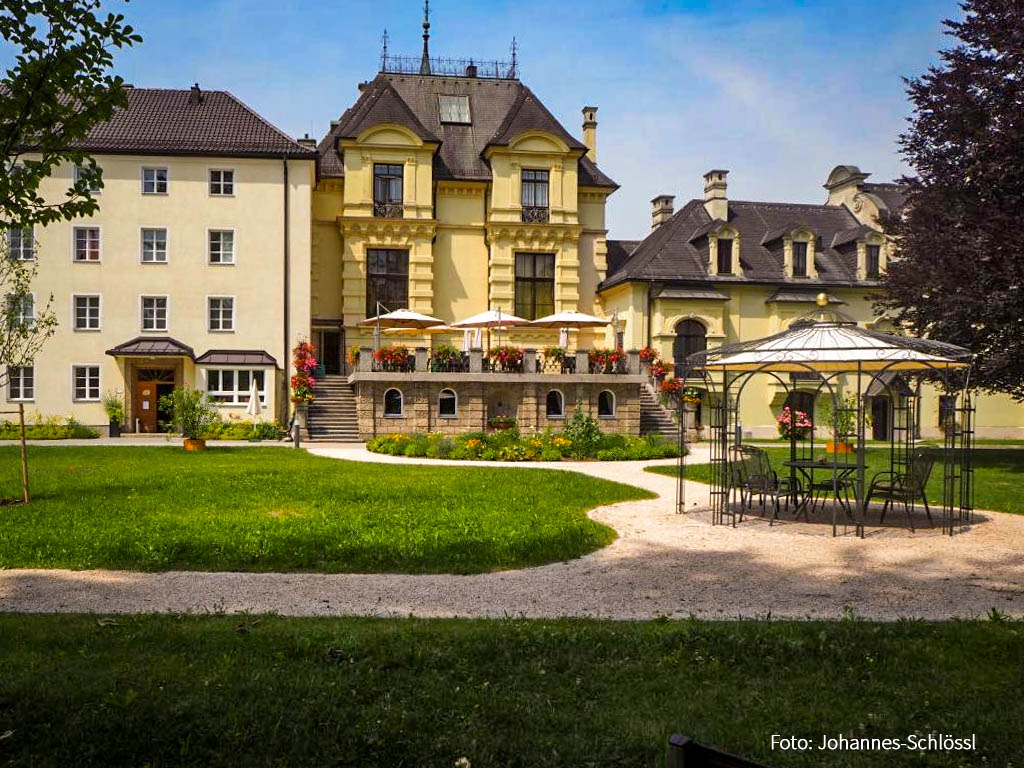 Auf Wolke 7 in Salzburg: Johannes-Schlössl