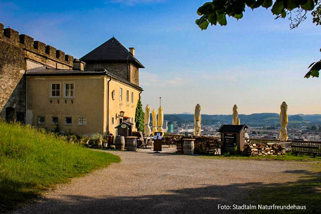 Auf Wolke 7 in Salzburg: Stadtalm Naturfreundehaus